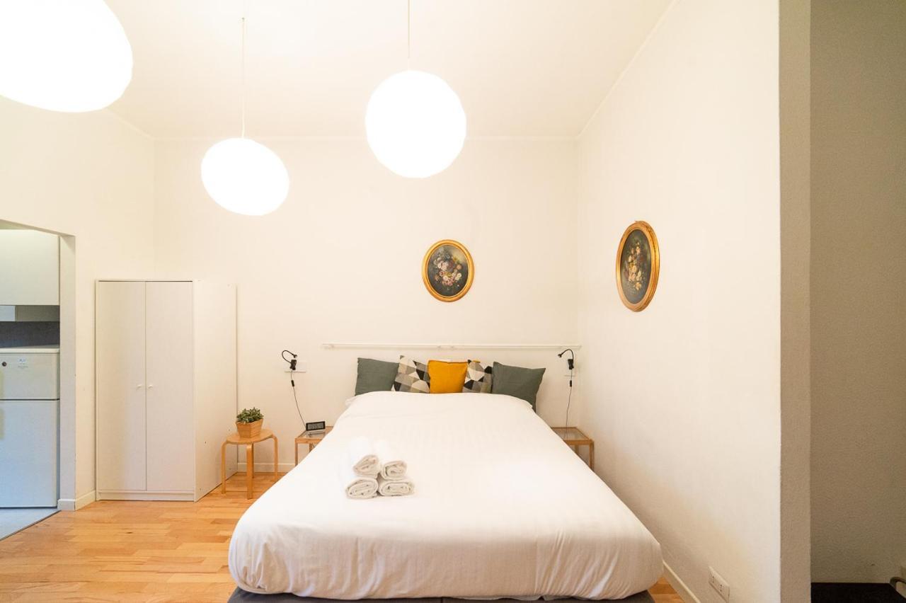 Hbhall Residenze Darsena Milan Exterior photo